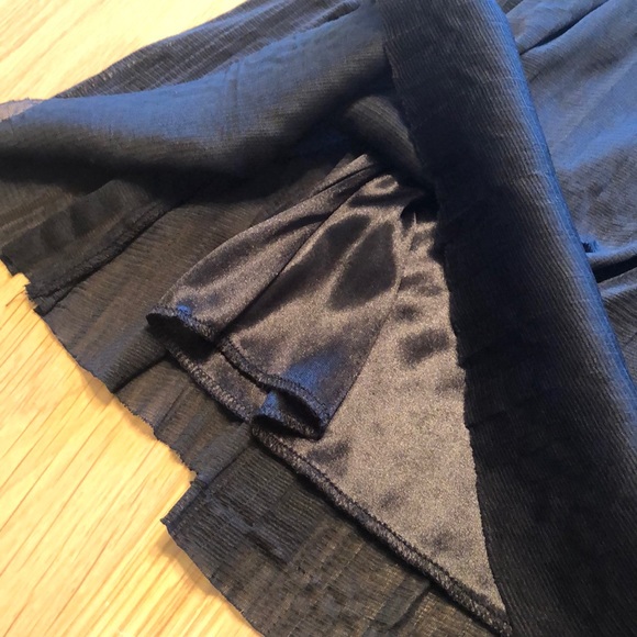 Others Follow black mini dress faux leather and tulle - Picture 4 of 6